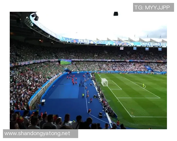 中国本土足球明星的崛起与发展历程探讨