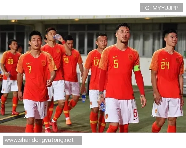 中国足球对阵韩国全场精彩回顾与赛后分析